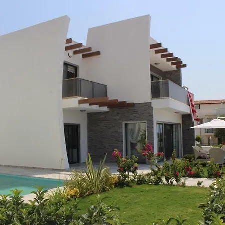 Ada Life Super Luxury With Sea View Sapphire - #119852 Vakantiehuis *